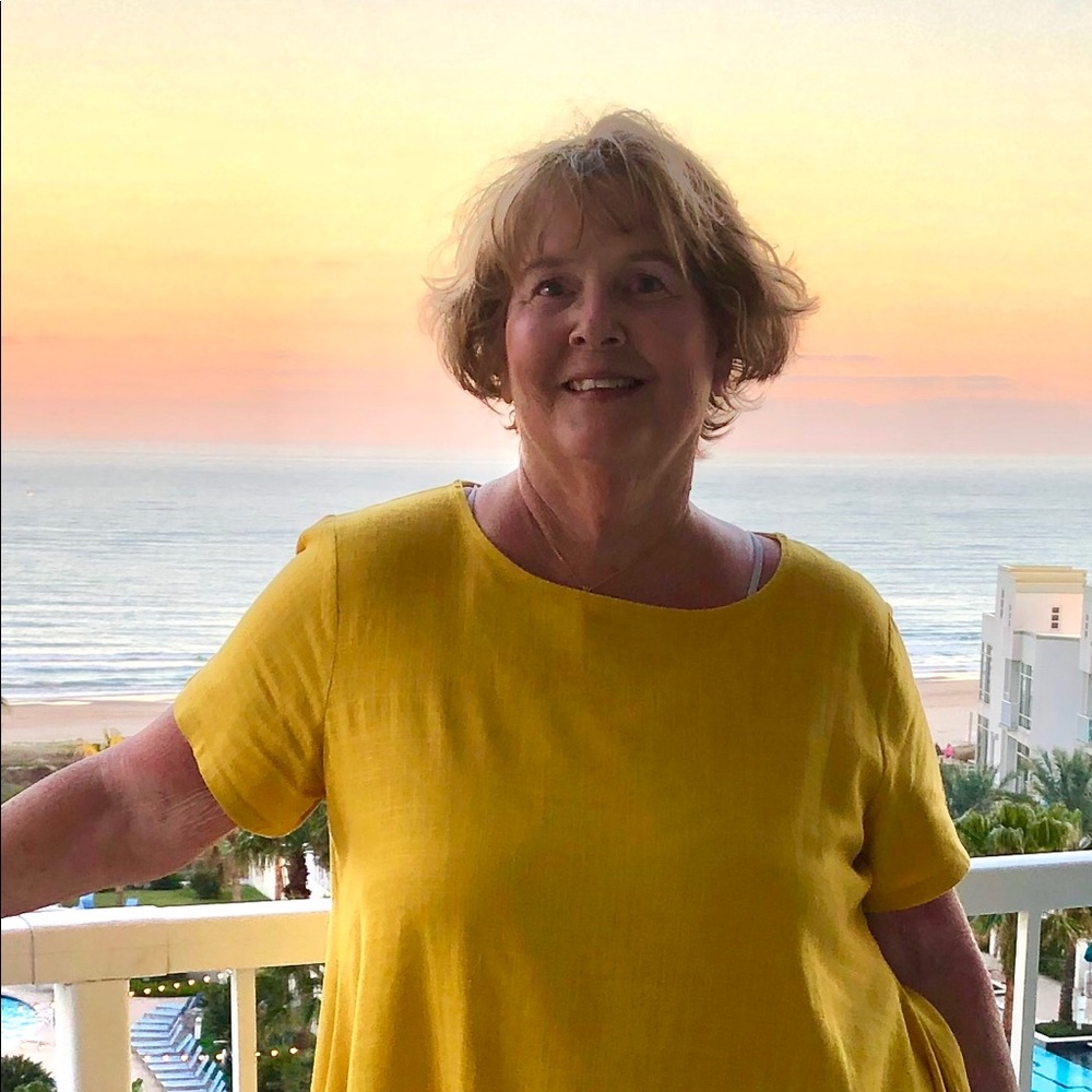 Meet your Posher, Bobbi